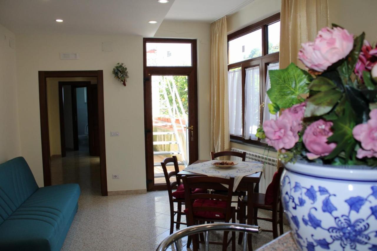 Casa Angelina Villa Termini Exterior foto